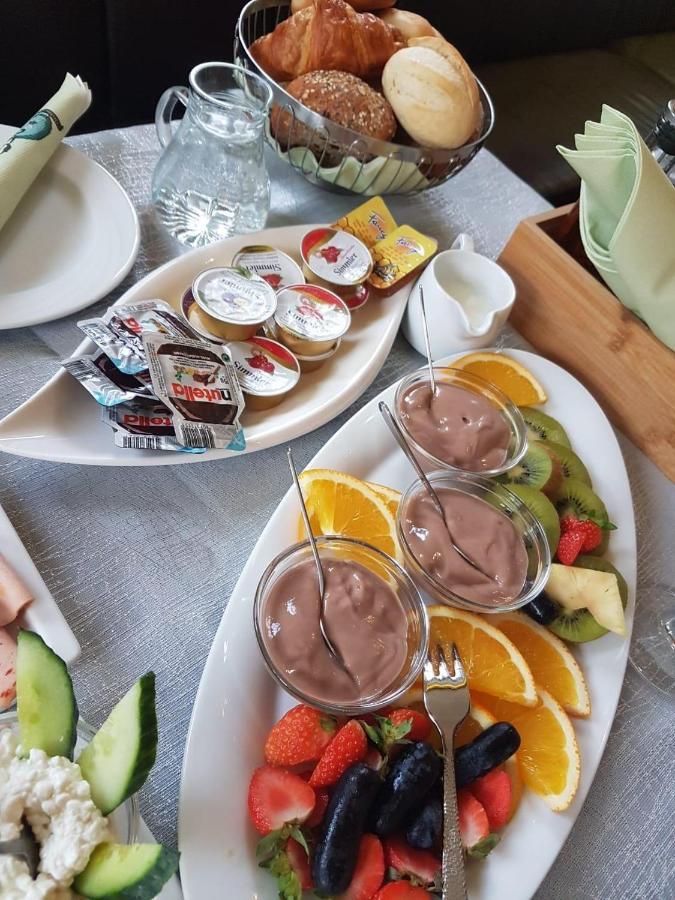 Hotel Wilder Mann Feuchtwangen Dış mekan fotoğraf