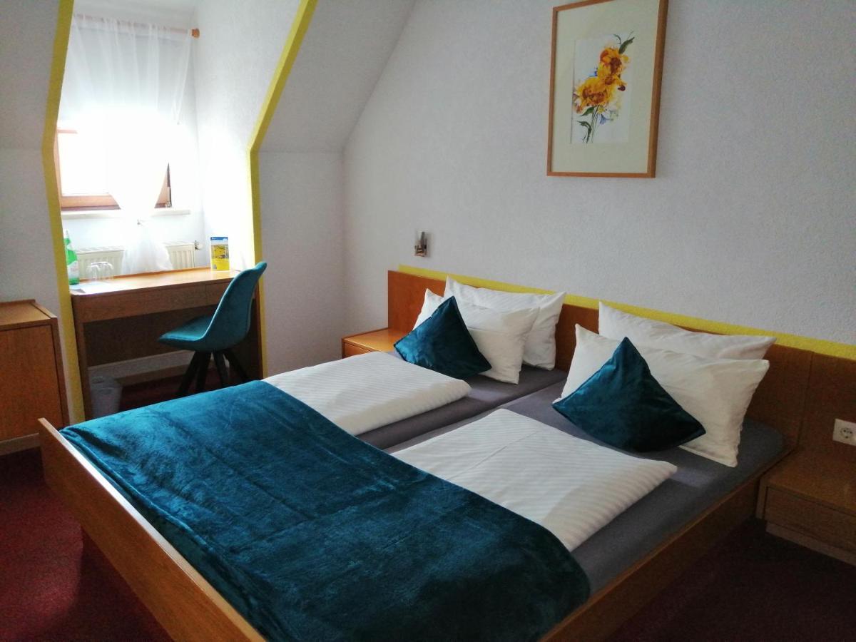 Hotel Wilder Mann Feuchtwangen Dış mekan fotoğraf