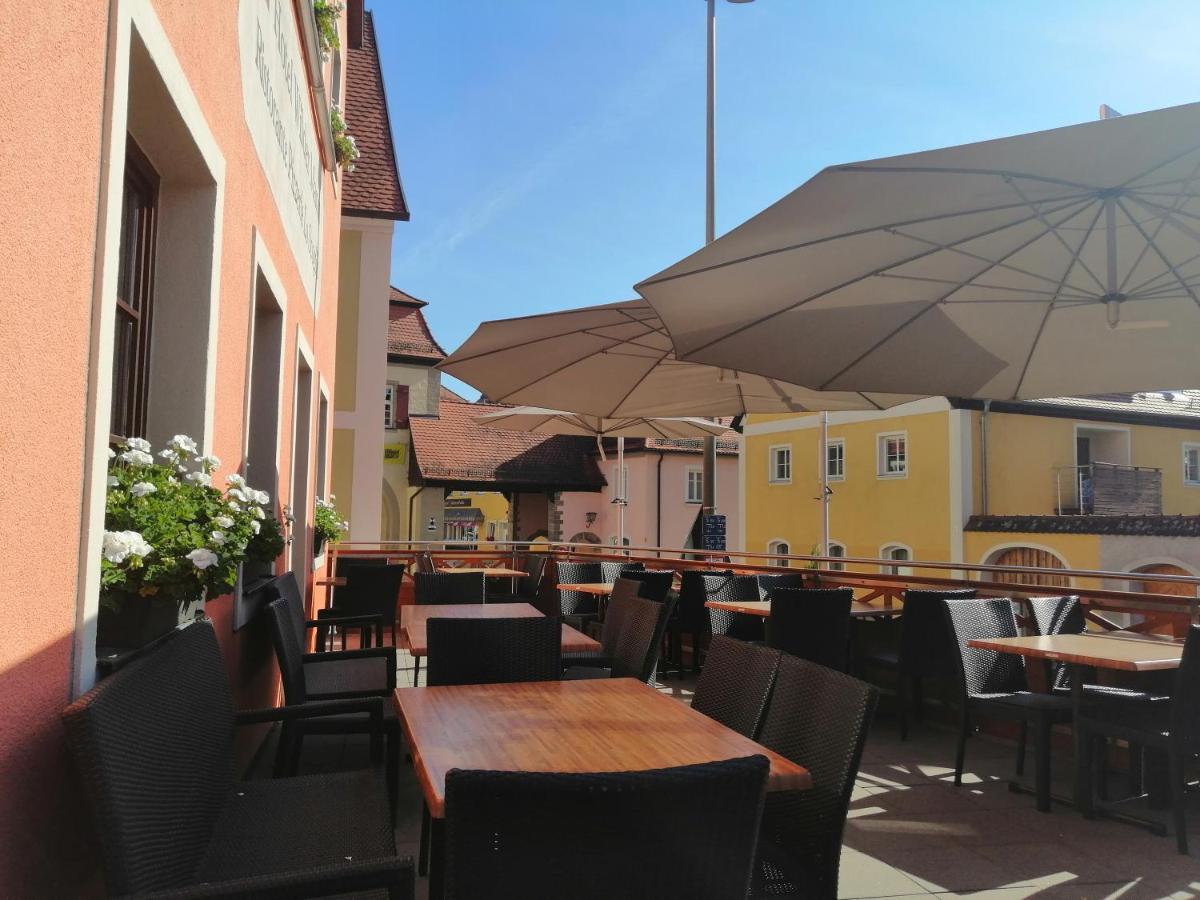 Hotel Wilder Mann Feuchtwangen Dış mekan fotoğraf