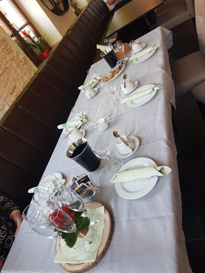 Hotel Wilder Mann Feuchtwangen Dış mekan fotoğraf