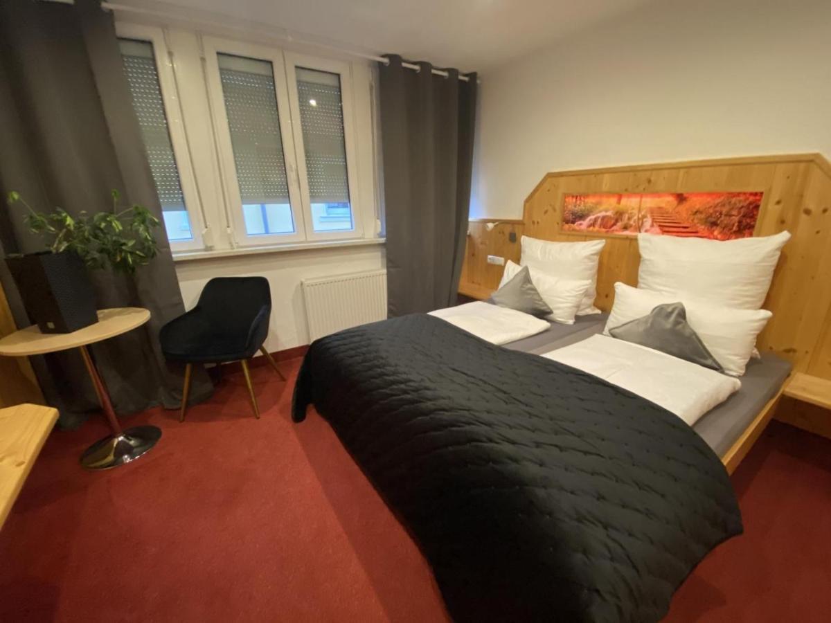 Hotel Wilder Mann Feuchtwangen Dış mekan fotoğraf
