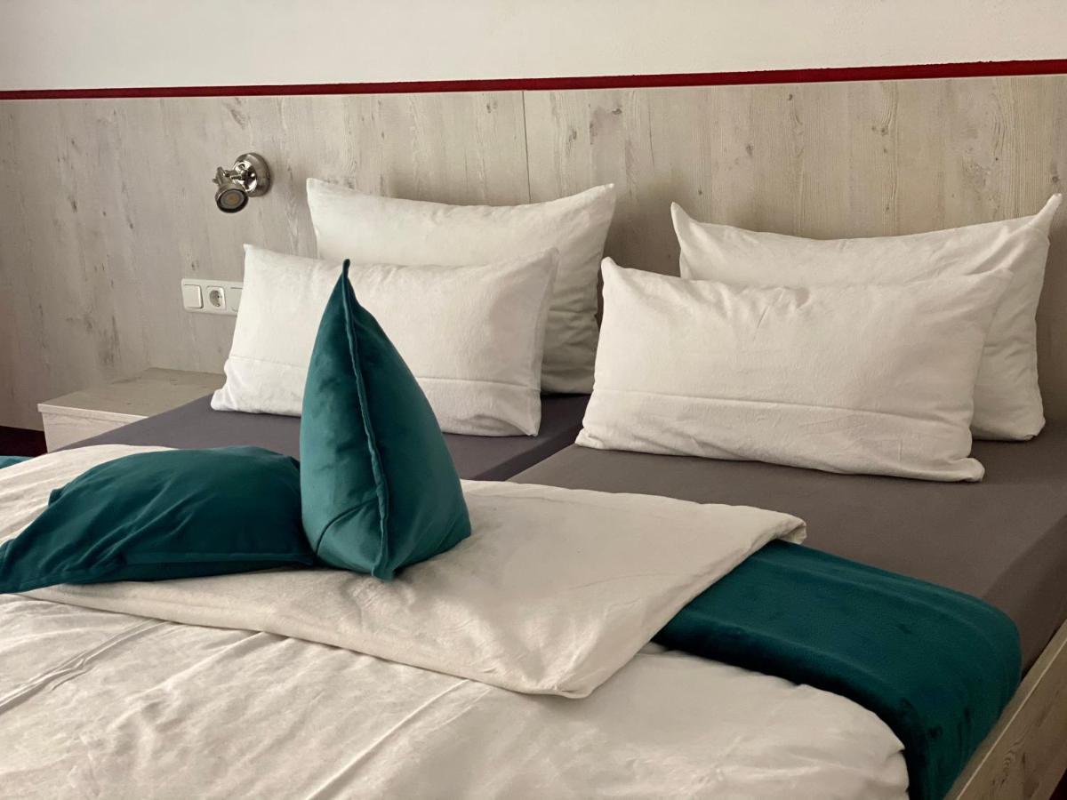 Hotel Wilder Mann Feuchtwangen Dış mekan fotoğraf