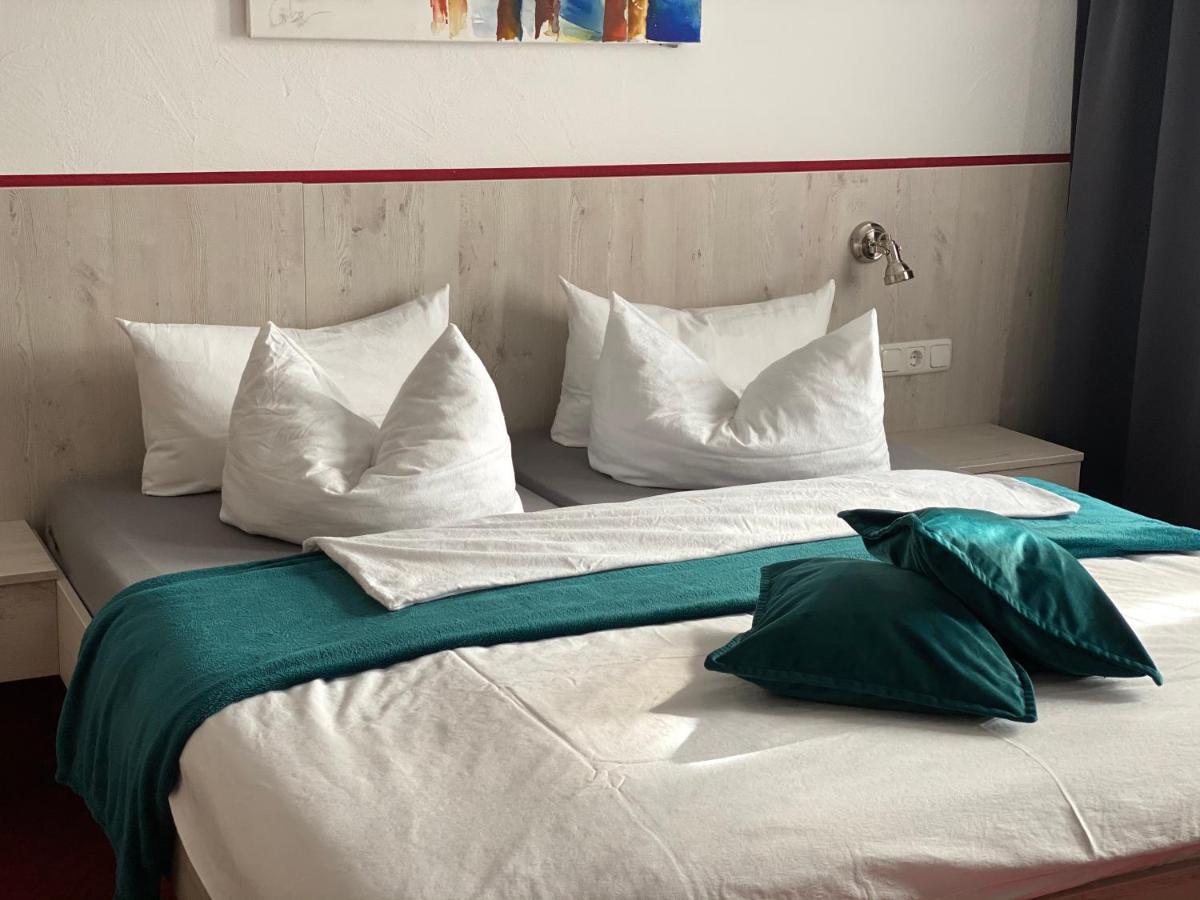 Hotel Wilder Mann Feuchtwangen Dış mekan fotoğraf