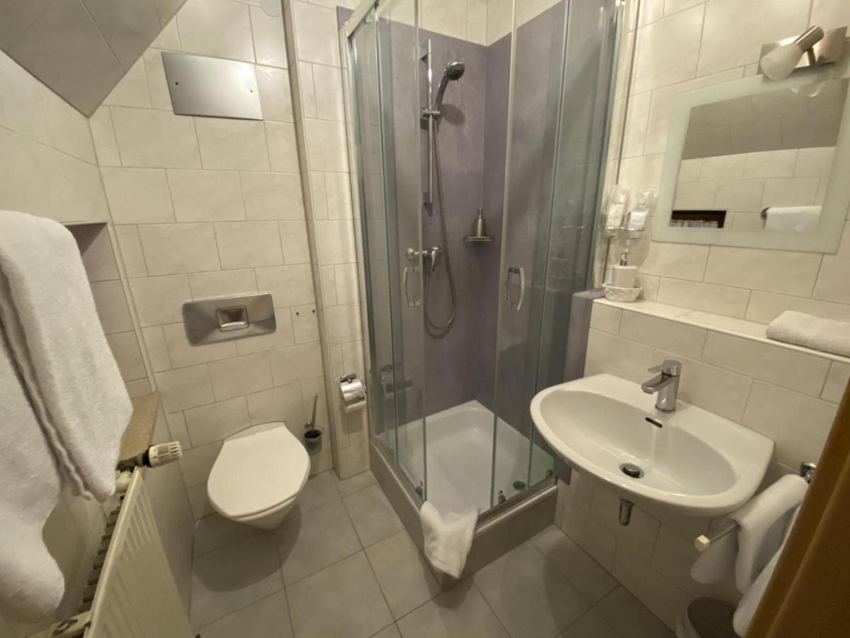 Hotel Wilder Mann Feuchtwangen Dış mekan fotoğraf