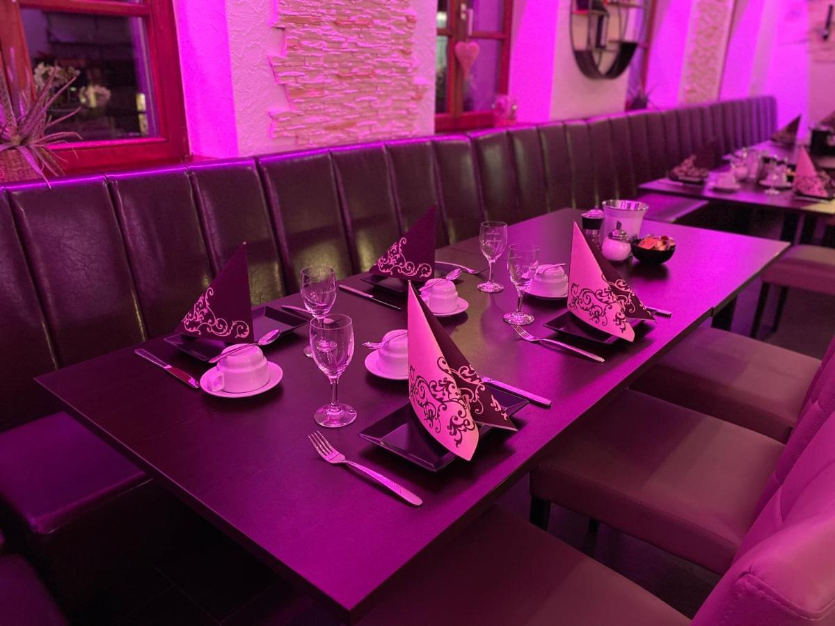 Hotel Wilder Mann Feuchtwangen Dış mekan fotoğraf