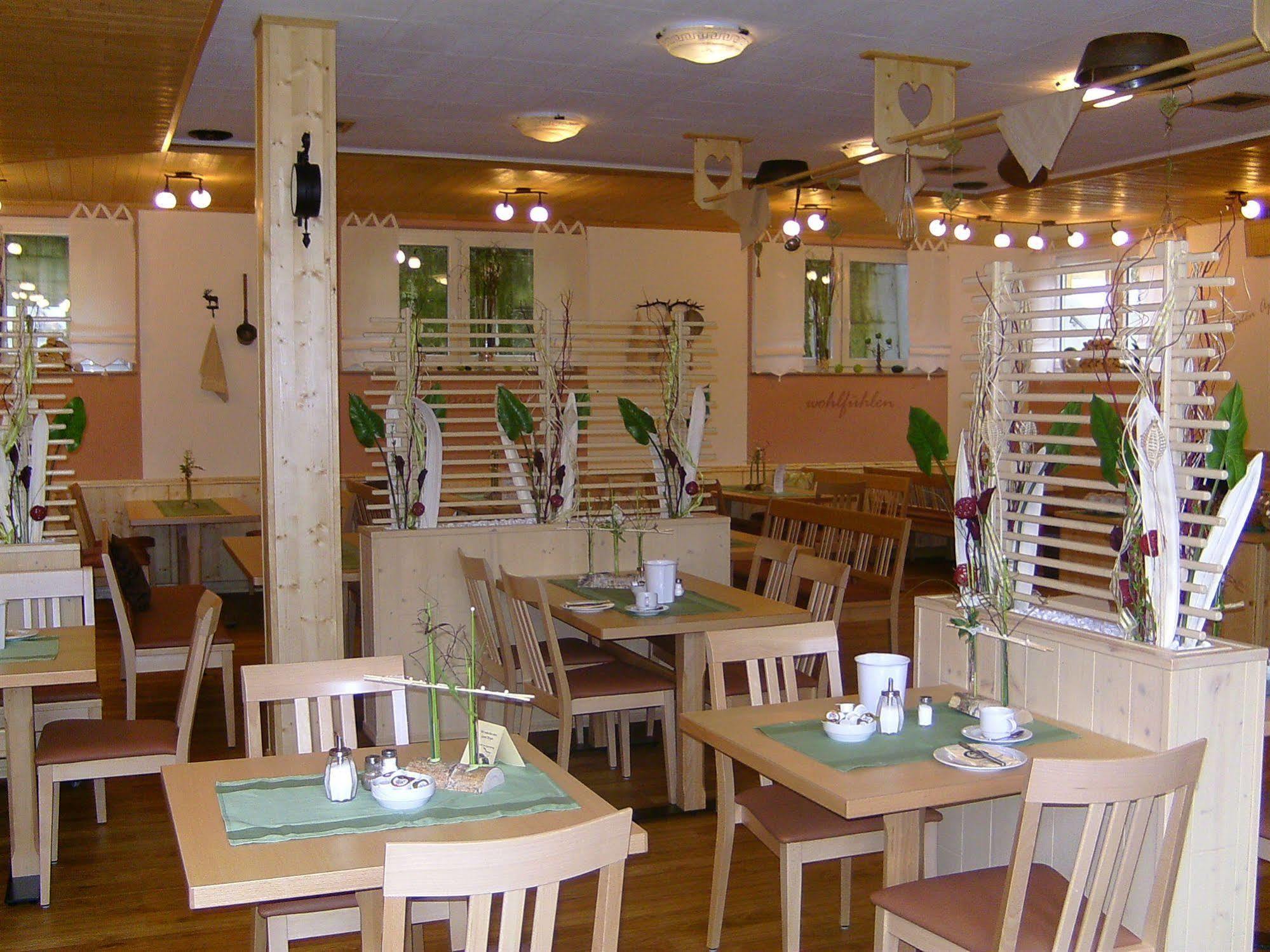 Hotel Wilder Mann Feuchtwangen Dış mekan fotoğraf